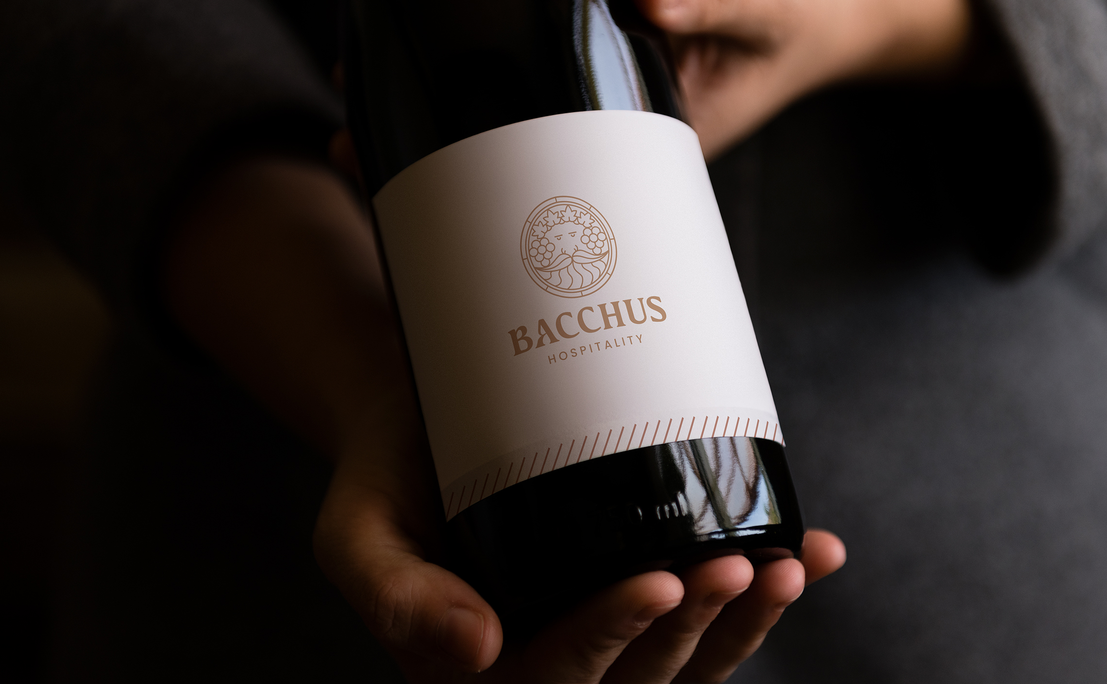 Bacchus Hospitality - Identité visuelle - Anne-Sophie Massip - www.an-so.fr