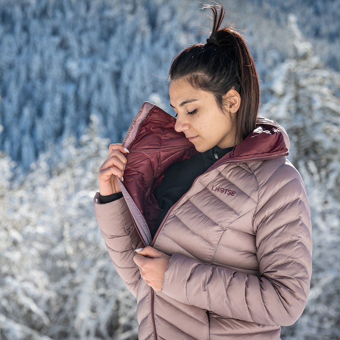 Lhotse - Catalogue produits outdoor - Anne-Sophie Massip Graphiste Freelance à Annecy