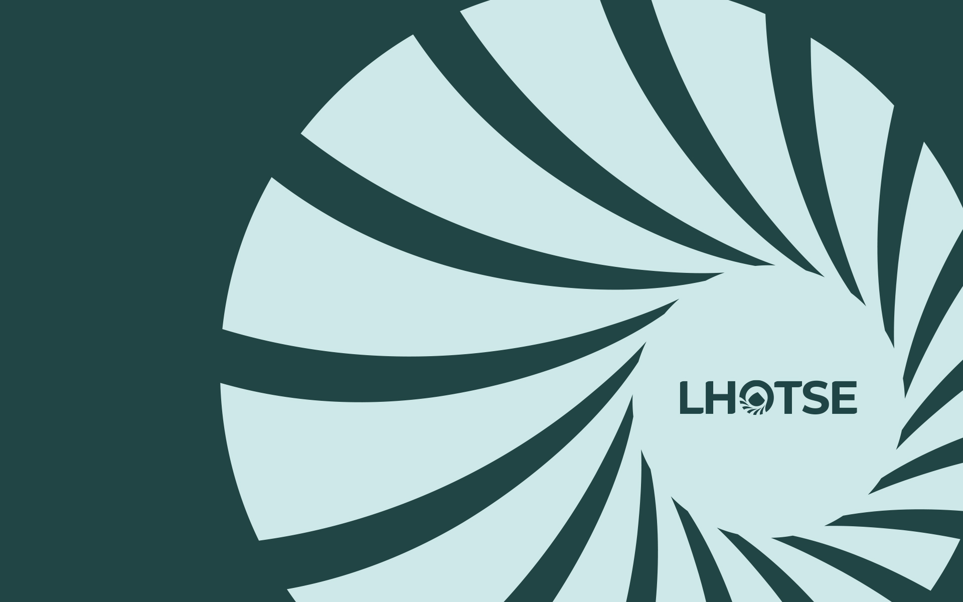 Lhotse - Catalogue produits outdoor - Anne-Sophie Massip Graphiste Freelance à Annecy